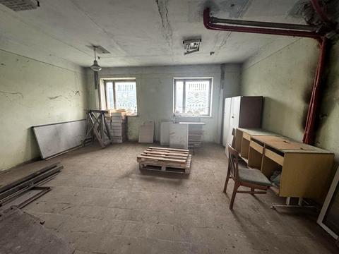 коммерческая по адресу Яворницького, 4