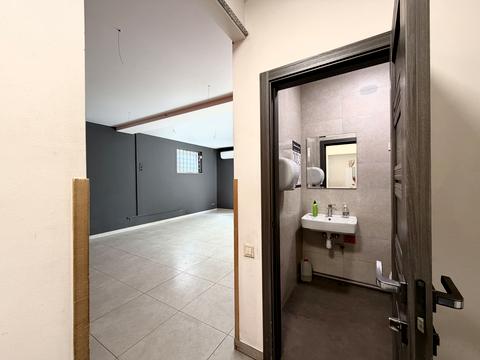 комерційна за адресою Петра Калнишевського вул., 13