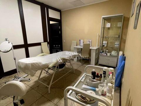 коммерческая по адресу Жилянская ул., 72А