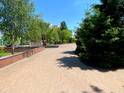 комерційна за адресою Європейська вул. (Жовтнева), 27