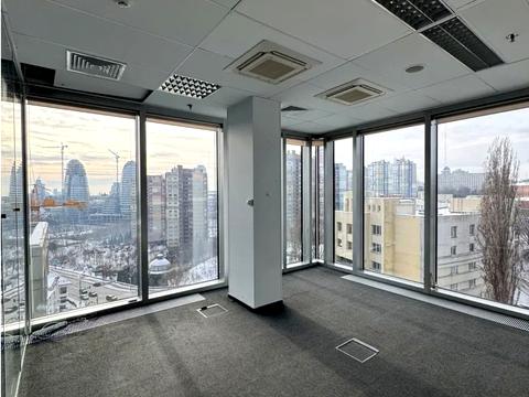 коммерческая по адресу Лейпцигская ул., 15