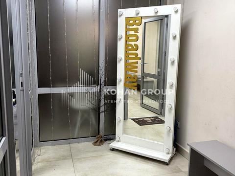 комерційна за адресою Йосипа Лапушкіна пров., 9