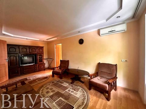 квартира за адресою Незалежності просп., 68-А