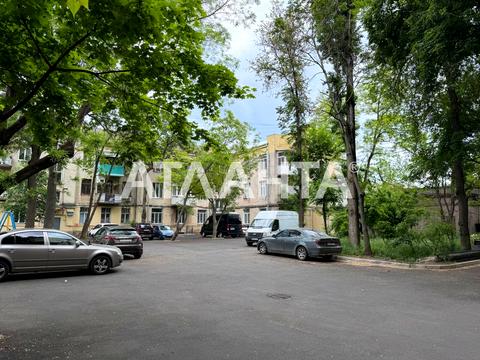 квартира за адресою Богдана Хмельницького вул., 15/19