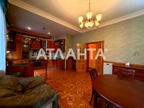 квартира за адресою Богдана Хмельницького вул., 15/19