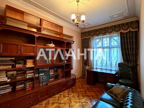 квартира за адресою Богдана Хмельницького вул., 15/19