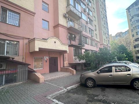 квартира за адресою Композитора Ніщинського вул., 22