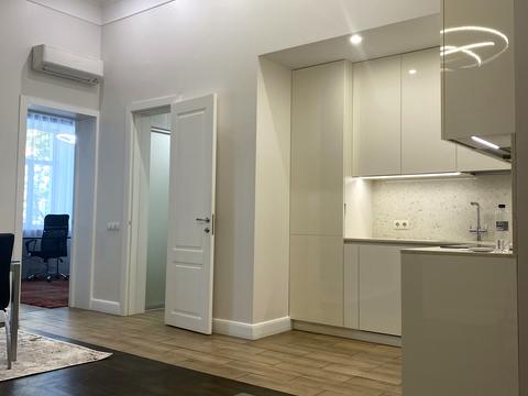 квартира за адресою Богдана Ступки вул. (Станіславського), 3
