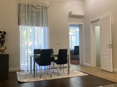 квартира за адресою Богдана Ступки вул. (Станіславського), 3