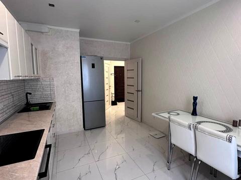 квартира за адресою Академіка Сахарова вул., (47 перлина)