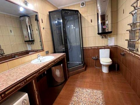 квартира по адресу Раисы Окипной ул., 8
