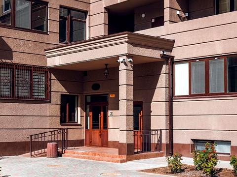 коммерческая по адресу Академика Воробьёва ул., 1/6