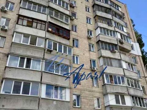 квартира за адресою Гната Юри вул., 3