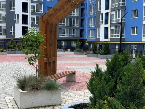 квартира за адресою Макогона вул., (Будинок 33)