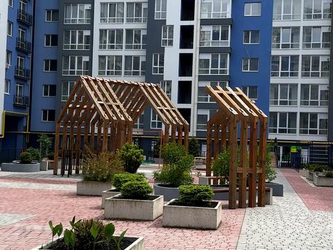 квартира за адресою Макогона вул., (Будинок 33)