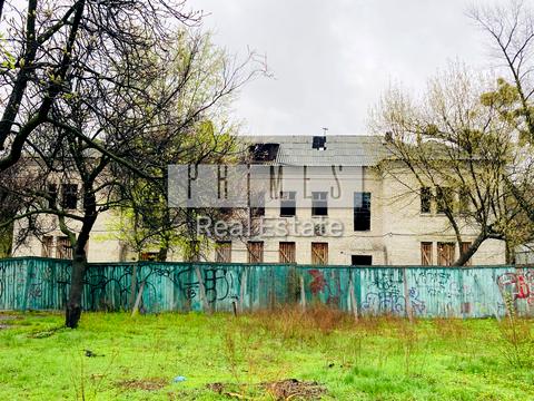 комерційна за адресою Гетьмана Павла Полуботка вул. (Попудренка), 16