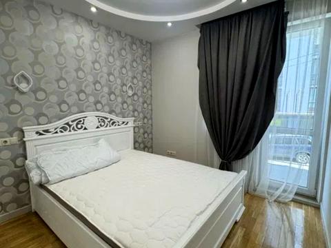 квартира за адресою Роксоляни вул., (Будинок)