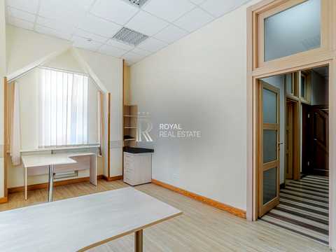 коммерческая по адресу Саксаганского ул., 60