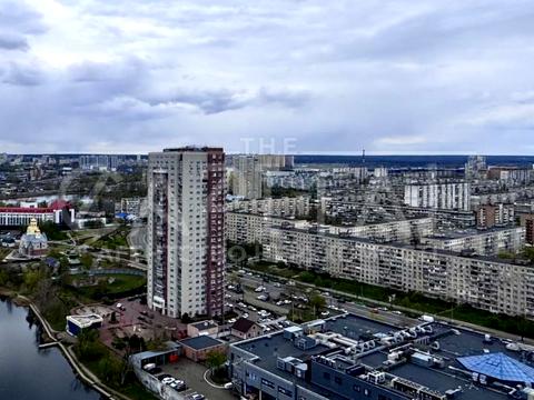 комерційна за адресою Оболонський просп., 1к1