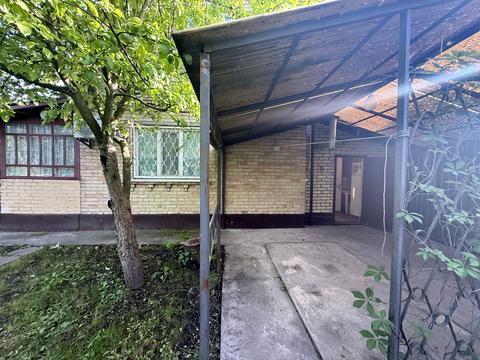 дом по адресу Центральная ул. (Октябрьская)