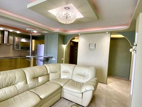 квартира за адресою Анни Ахматової вул., 16-Б