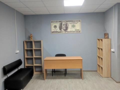 комерційна за адресою Михайла Максимовича вул. (Онуфрія Трутенка), 3-Г