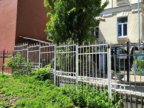 коммерческая по адресу Шота Руставели ул., 15-Б
