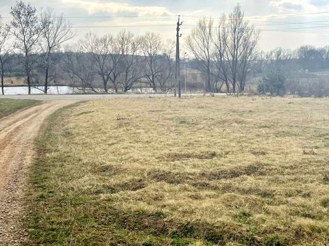 участок по адресу 