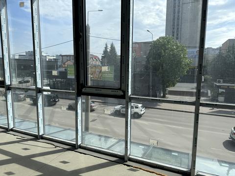 комерційна за адресою Торговиця вул., 19