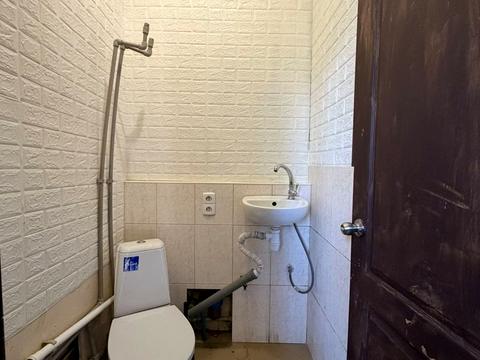 комерційна за адресою Симона Петлюри вул., 61