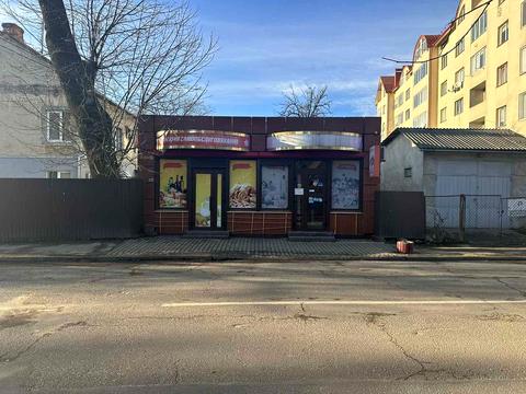 комерційна за адресою Симона Петлюри вул., 61