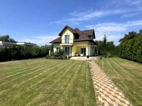 будинок за адресою Мирна, 9