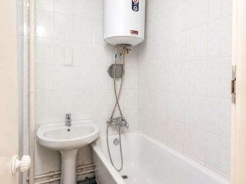 квартира за адресою Нескорених вул. (Героїв Праці), 4б