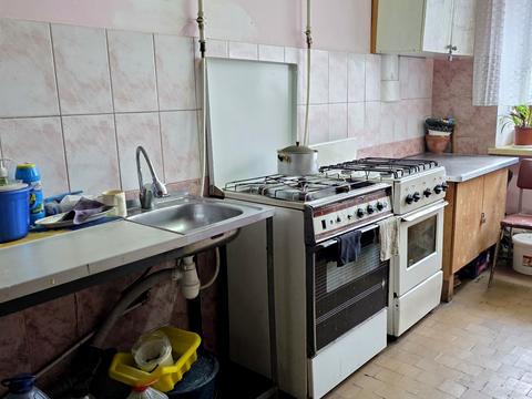 кімната за адресою Володимира Івасюка вул., 1