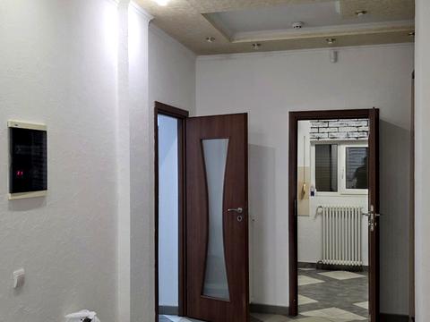 комерційна за адресою Головна вул., 144