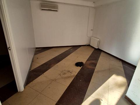 комерційна за адресою Владислава Бувалкіна вул. (Бочарова Генерала), 40