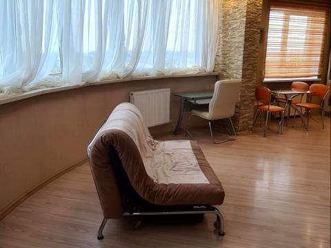 квартира за адресою Сергія Подолинського вул. (Благоєва), 7