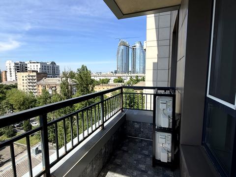 квартира за адресою Джона Маккейна вул. (Івана Кудрі), 26