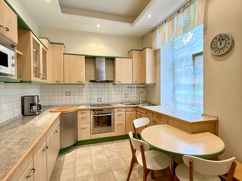 квартира за адресою Михайлівська вул., 24-Б