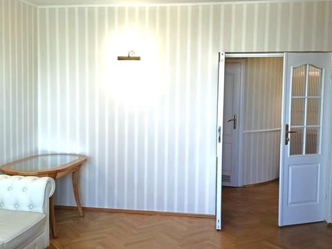 квартира за адресою Генерала Алмазова вул. (Кутузова), 6
