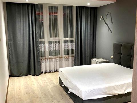 квартира за адресою Академіка Заболотного вул., 15-Б