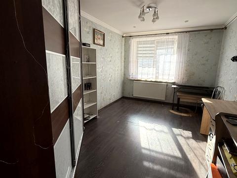 квартира за адресою Степана Бандери просп., 83-Г