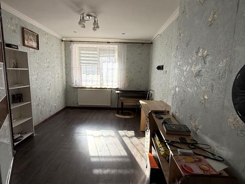 квартира за адресою Степана Бандери просп., 83-Г