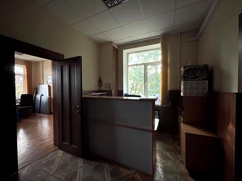 комерційна за адресою Броварська вул., 4б