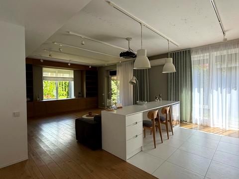 квартира за адресою Сергія Данченка вул., 10