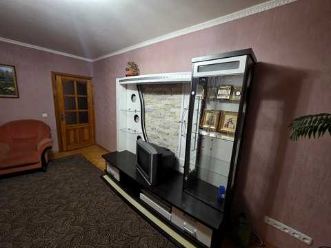 квартира за адресою Тракторобудівників просп., 63