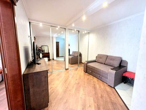 квартира за адресою Тополина вул., 26