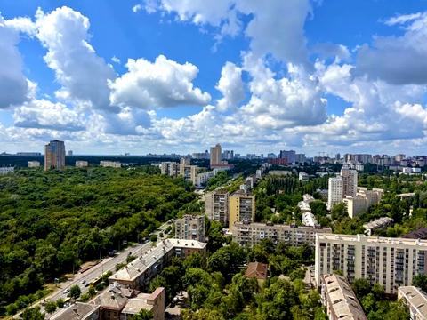 квартира за адресою Рея Бредбері вул., 2