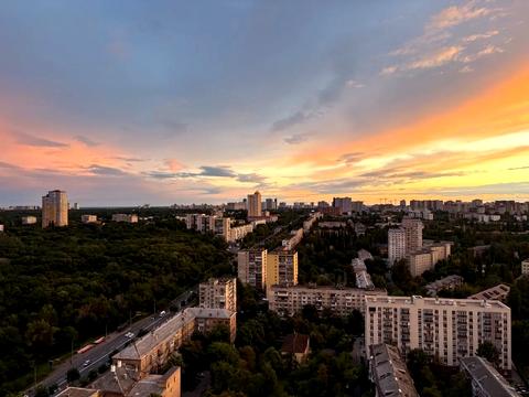 квартира за адресою Рея Бредбері вул., 2