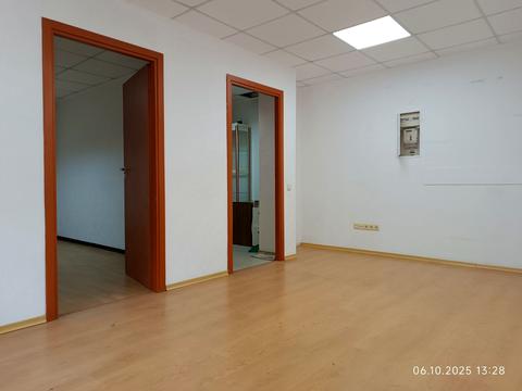 комерційна за адресою Світлицького вул., 24-А